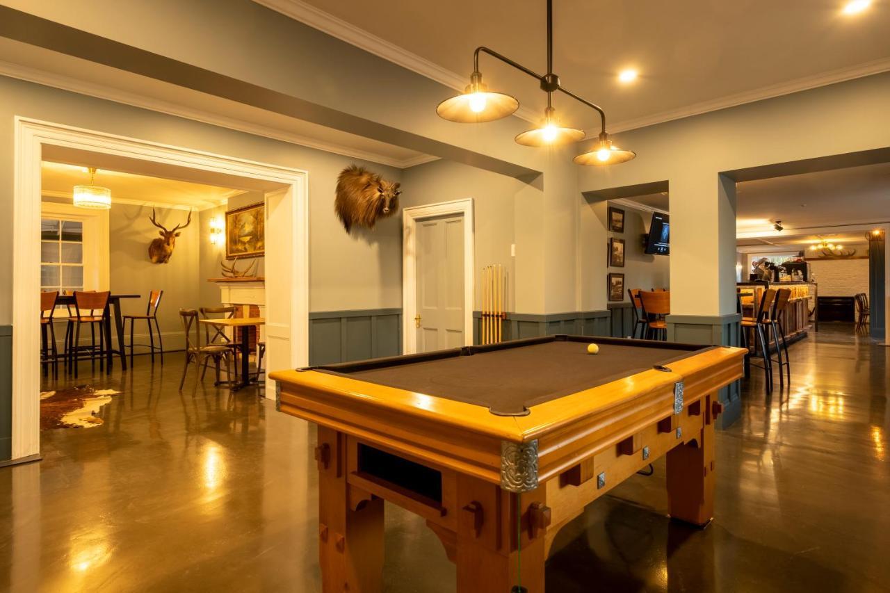 The Hurunui Hotel Bagian luar foto