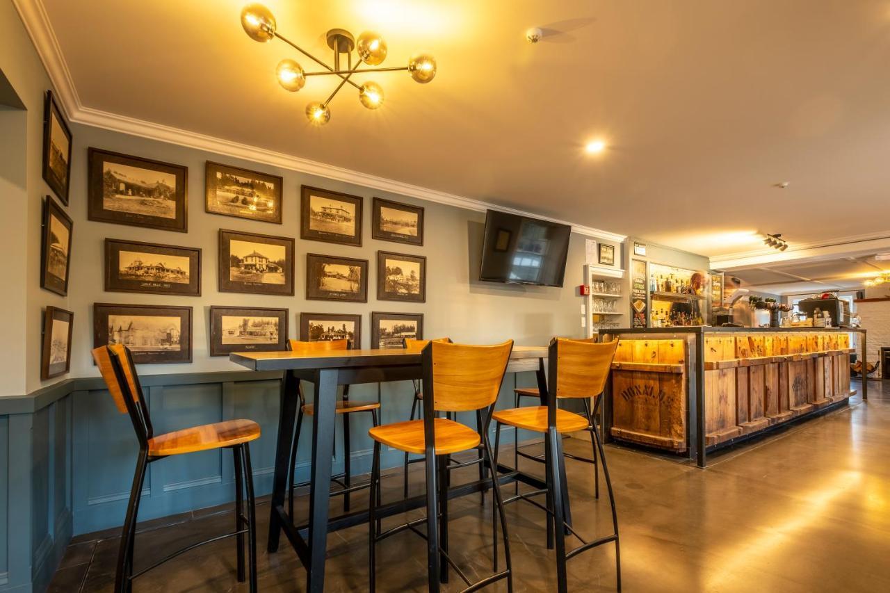 The Hurunui Hotel Bagian luar foto